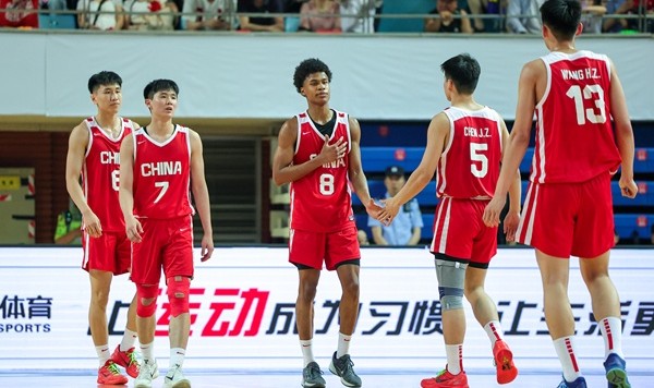 开云官网-篮板问题明显~曲绍斌：国青在U19世界杯中暴露了差距、展现了潜力