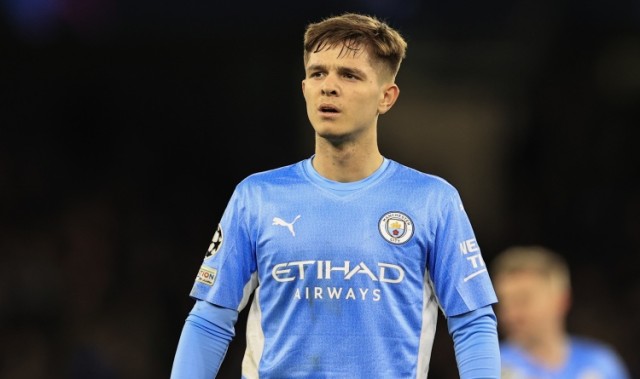 天空：麦卡蒂将访问法兰克福双方未达协议，多特森林水晶宫也有意