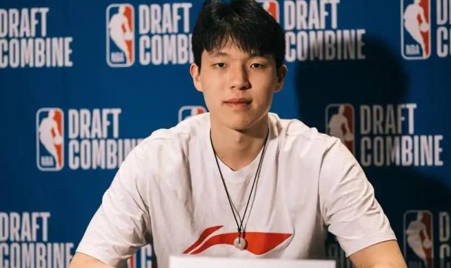 曝杨瀚森落选NBA的概率很小！媒体人直言甚至可以期待一下首轮